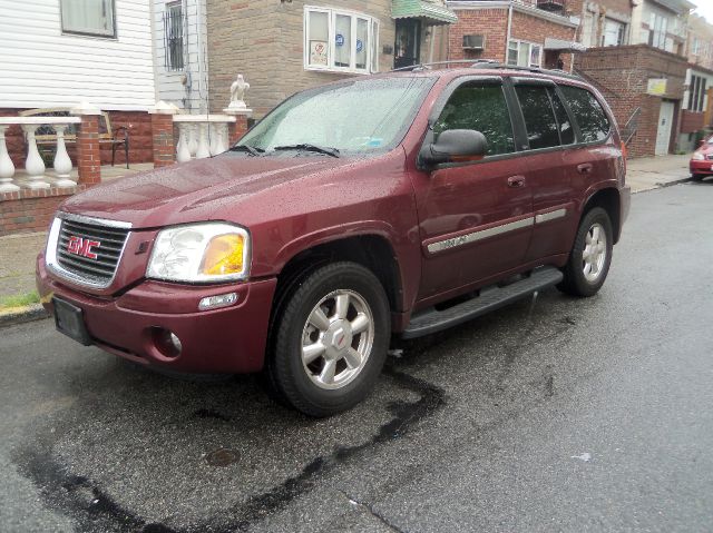 GMC Envoy 2004 photo 4