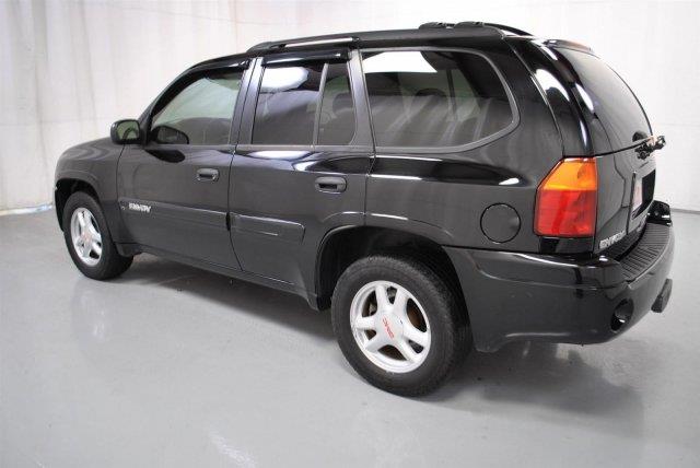 GMC Envoy 2004 photo 13