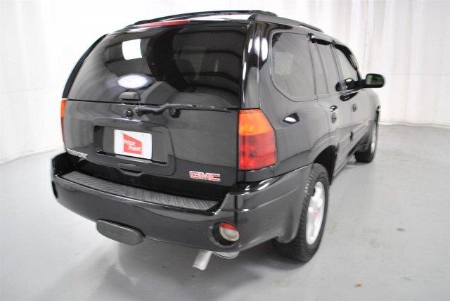 GMC Envoy 2004 photo 8