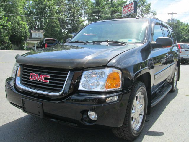 GMC Envoy 2004 photo 4