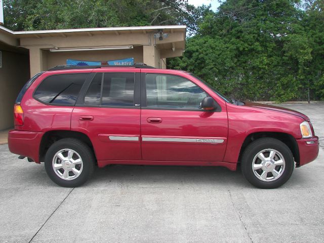 GMC Envoy 2004 photo 18