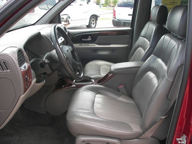 GMC Envoy 2004 photo 19