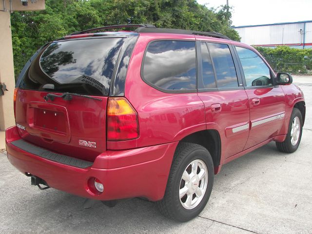 GMC Envoy 2004 photo 6