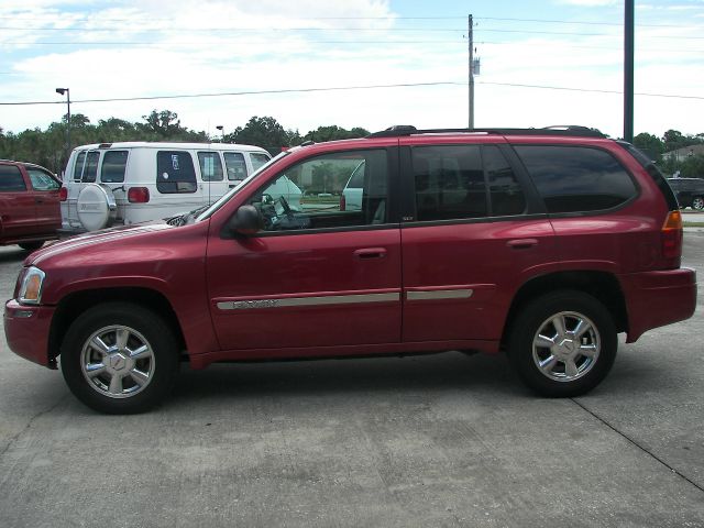 GMC Envoy 2004 photo 9