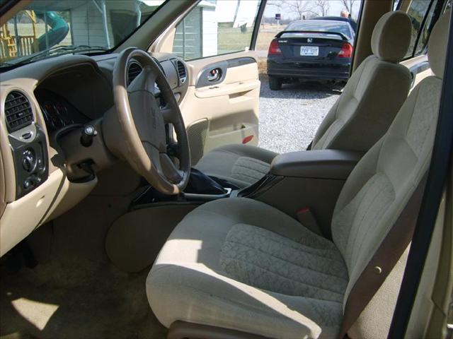 GMC Envoy 2004 photo 4