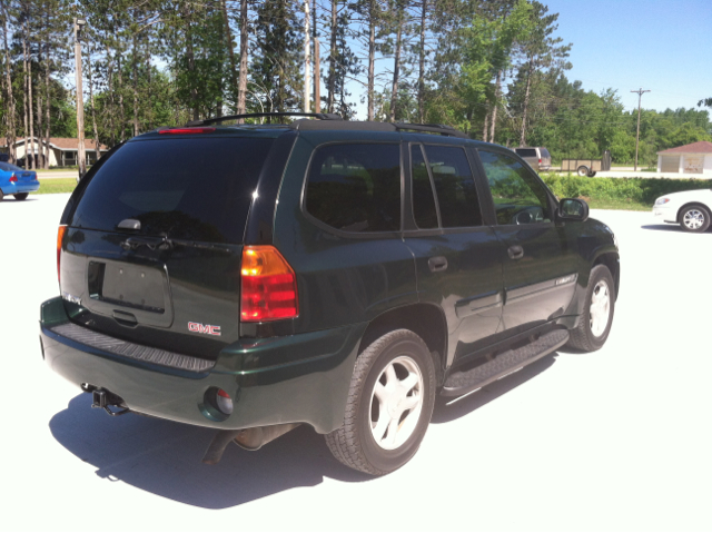 GMC Envoy 2004 photo 4