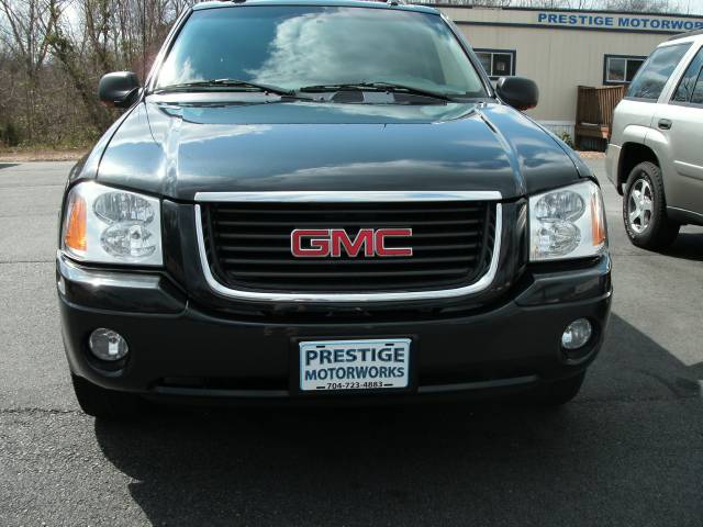 GMC Envoy 2004 photo 3