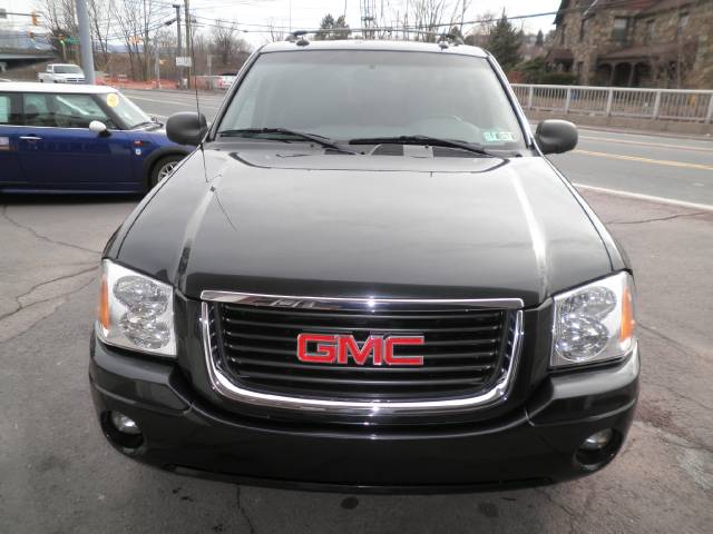 GMC Envoy SLT Sport Utility