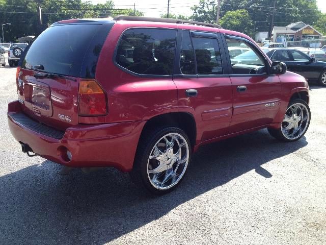 GMC Envoy 2004 photo 3