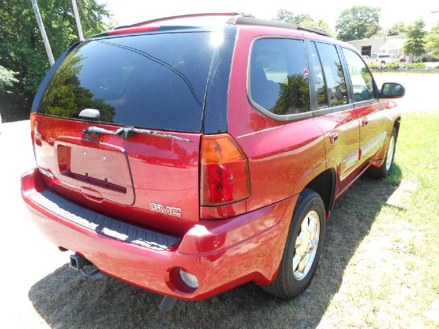 GMC Envoy 2004 photo 5