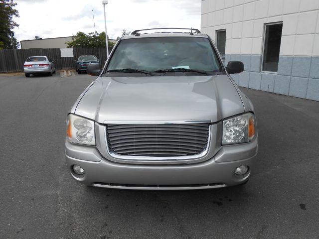 GMC Envoy 2004 photo 4