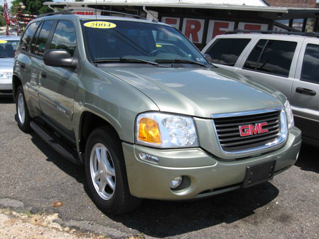 GMC Envoy 2004 photo 4