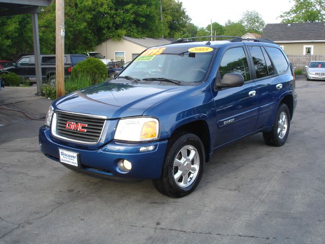 GMC Envoy 2005 photo 3