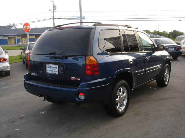 GMC Envoy 2005 photo 4