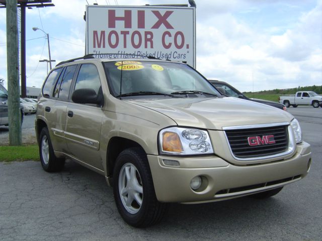 GMC Envoy 2005 photo 3