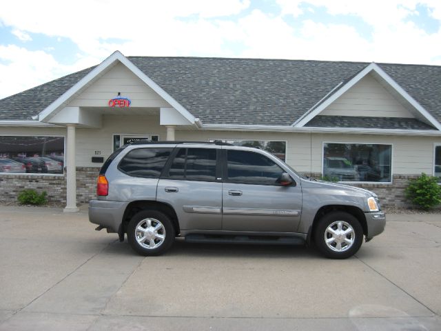 GMC Envoy 2005 photo 4