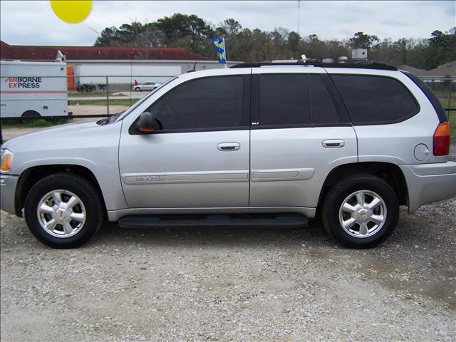 GMC Envoy 2005 photo 1