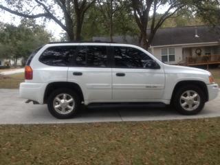 GMC Envoy 2005 photo 2