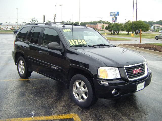 GMC Envoy 2005 photo 2