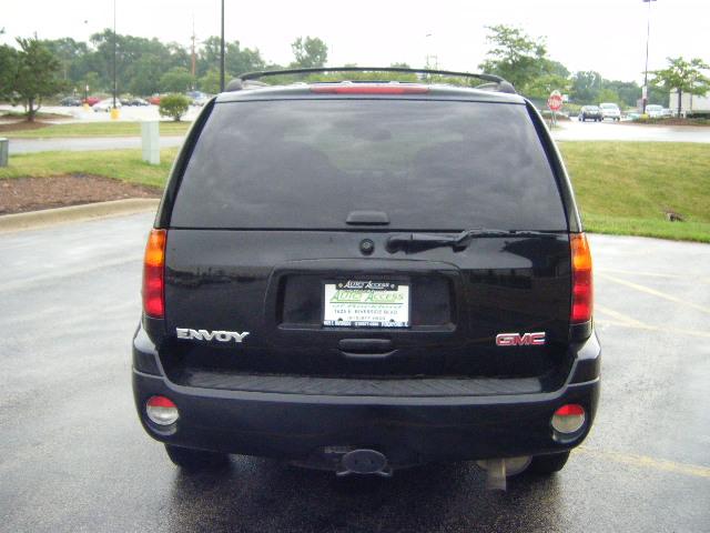 GMC Envoy 2005 photo 5