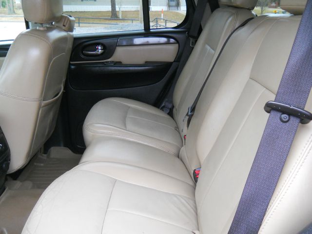 GMC Envoy 2005 photo 3