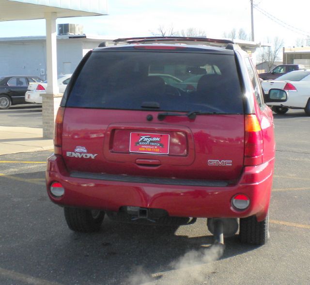 GMC Envoy 2005 photo 5