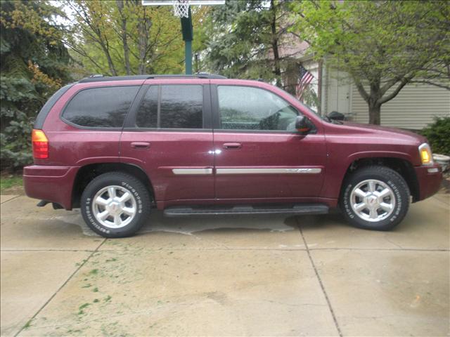 GMC Envoy SLT Sport Utility