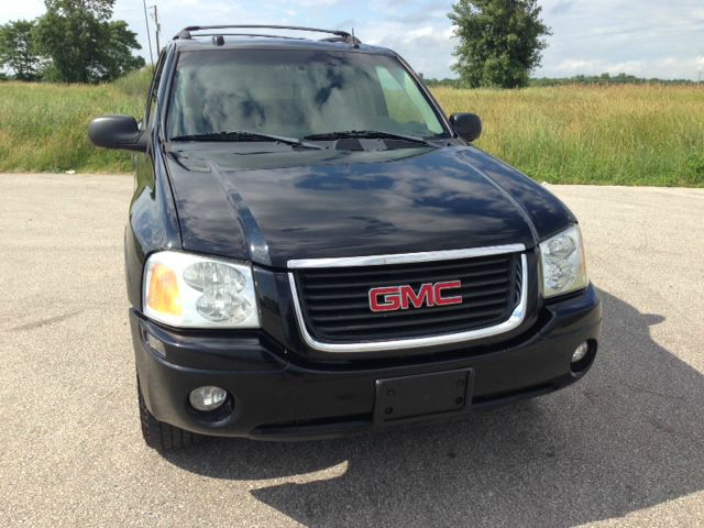 GMC Envoy 2005 photo 3