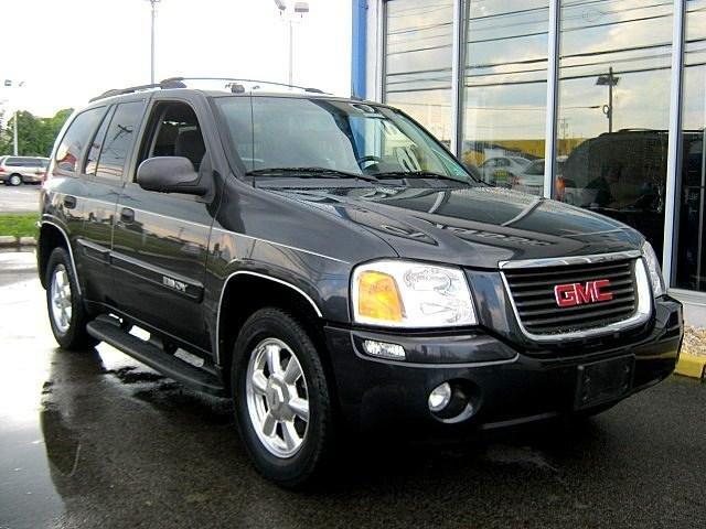 GMC Envoy 2005 photo 1