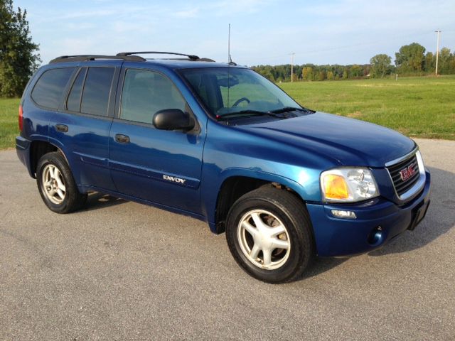 GMC Envoy 2005 photo 3