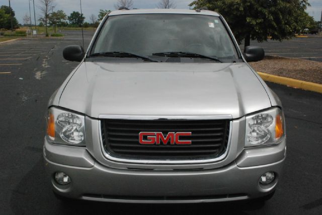 GMC Envoy 2005 photo 3