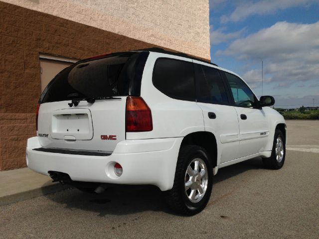 GMC Envoy 2005 photo 5