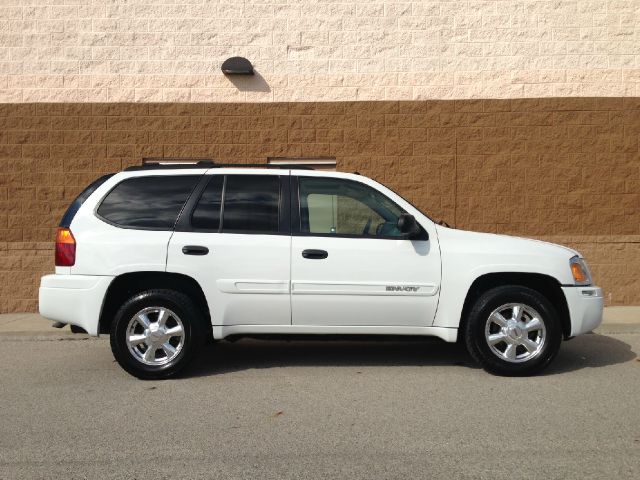 GMC Envoy 2005 photo 6