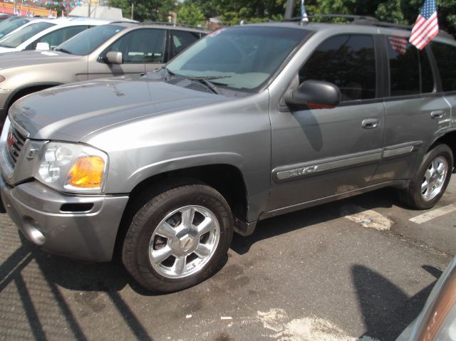 GMC Envoy Wagon SE SUV