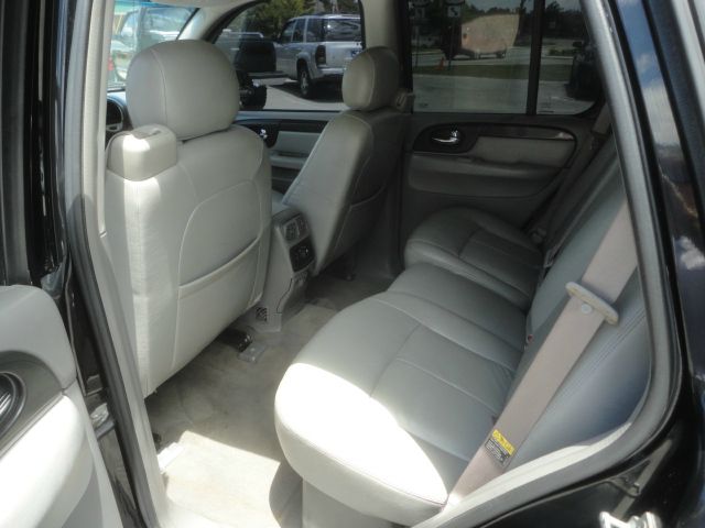 GMC Envoy 2005 photo 10