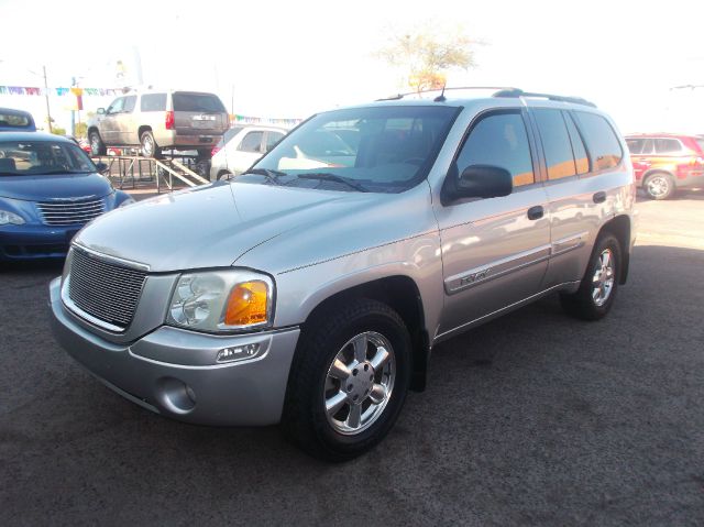 GMC Envoy 2005 photo 4