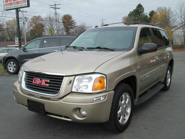 GMC Envoy 2005 photo 1