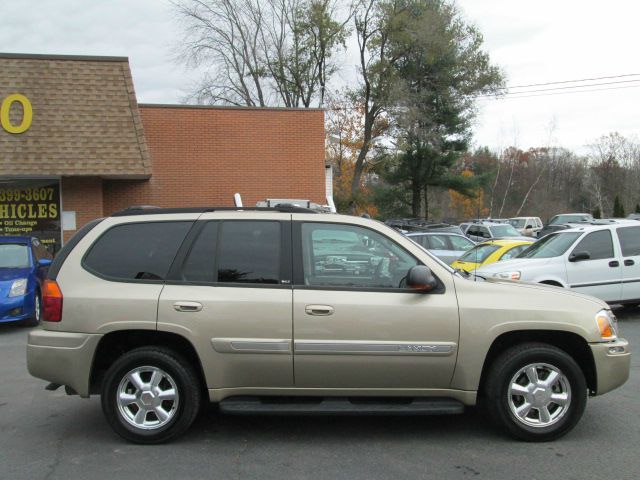 GMC Envoy 2005 photo 3