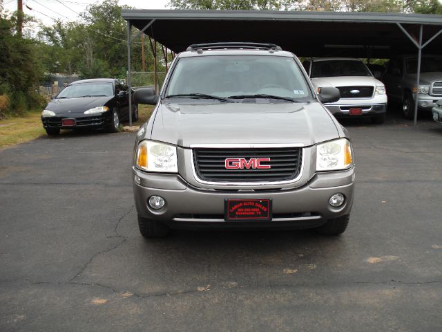 GMC Envoy 2005 photo 1