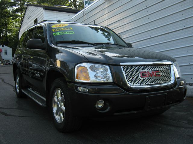 GMC Envoy 2005 photo 4