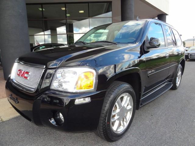 GMC Envoy 2006 photo 1