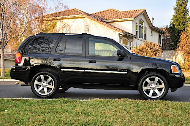 GMC Envoy 2006 photo 4