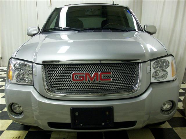 GMC Envoy 2006 photo 4