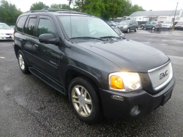 GMC Envoy 2006 photo 4