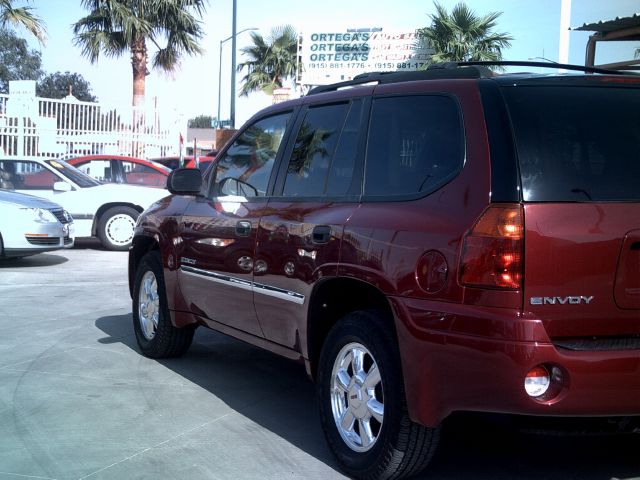 GMC Envoy 2006 photo 4