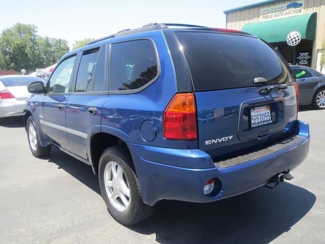 GMC Envoy 2006 photo 6