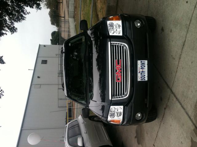 GMC Envoy 2006 photo 1