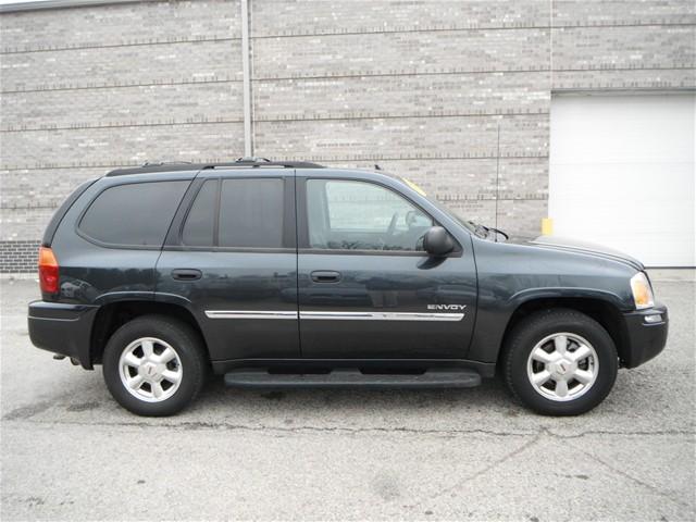 GMC Envoy 2006 photo 1