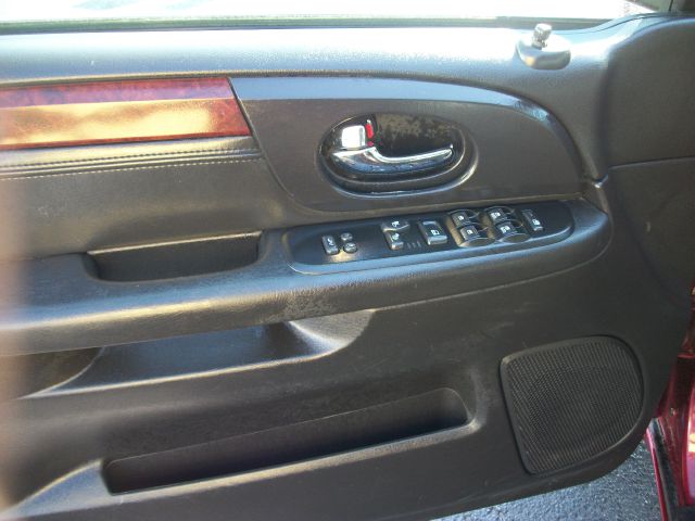 GMC Envoy 2006 photo 5