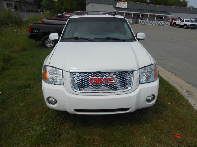 GMC Envoy 2006 photo 4